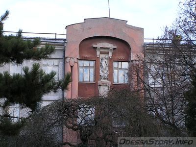Лермонтовский переулок  2. Санаторий "Лермонтовский"
Жилой корпус
