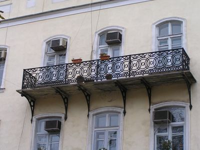Приморский бульвар  6
