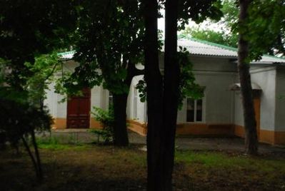 Львовская  9
