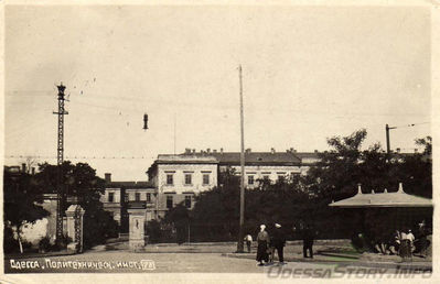 Внешний бульвар, 34
