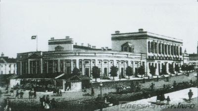 Греческая площадь

