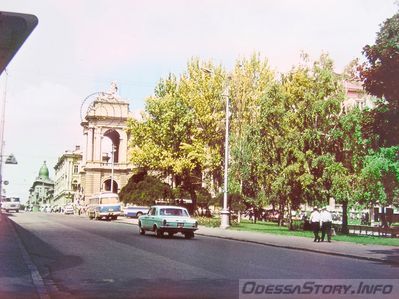Ланжероновская
Фото - Сергея Лещинского, 70-е годы
