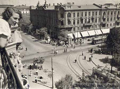 Преображенская, 34
1939 год
добавил - Fidel Rodriges 
