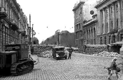 1941
нашел Good++++ на сайте
http://foto.agerpres.ro/index.php?p=5&qt=1&qf=1&l=ODESSA&d=-1
