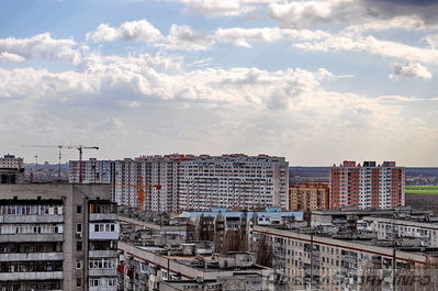 Новый жилой массив "Радужный"
Вид с крыши 14 этажа жилого массива Школьный
